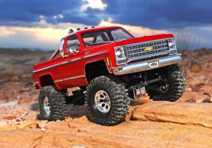 זחלן(97064-1) Traxxas TRX 1:18 Chevrolet  K10